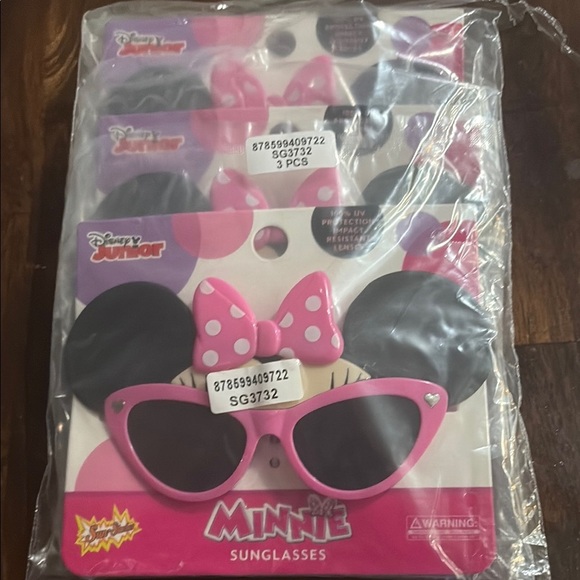 Disney Minnie Mouse Pink Bow Sunglasses - Picture 1 of 2
